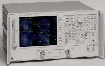 Векторный анализатор электрических сигналов Keysight 8753ES 